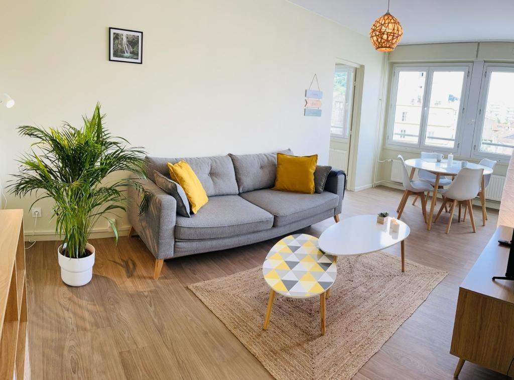 ESPACE 500 - Cosy, WIFI&Vue sur la ville Saint-Etienne  Extérieur photo